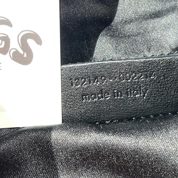 YSL: Studded Drawstring Leather Kahala Tote Bag - Picture 16 of 17